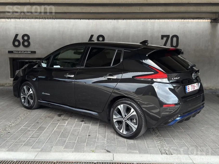 Nissan Leaf 2021 photo 4