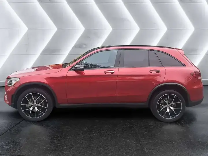 Mercedes-Benz Glc 300 2022 photo 2