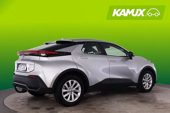 Toyota C-Hr 2025 photo 2