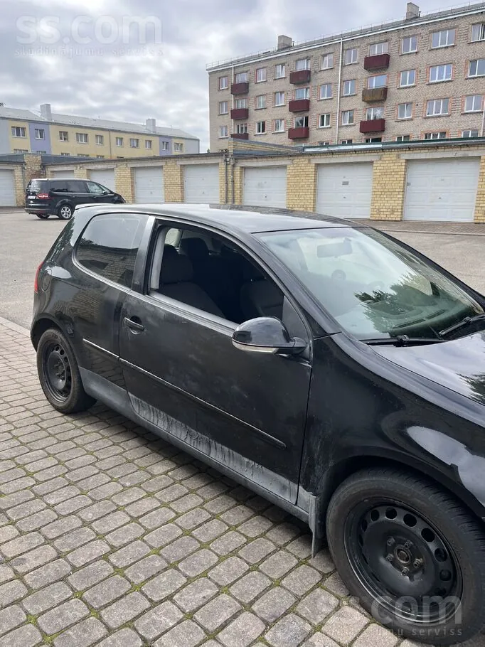 Volkswagen Golf 2005 photo 5
