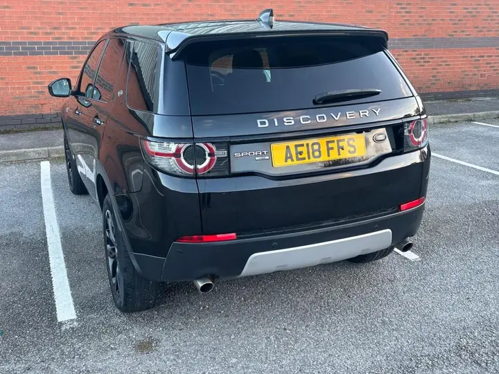 Land Rover Discovery Sport 2019 photo 3