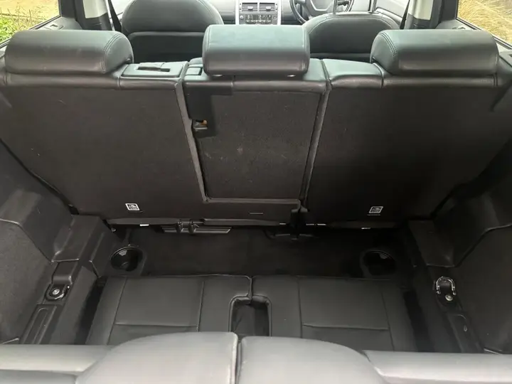 Land Rover Discovery Sport 2019 photo 5