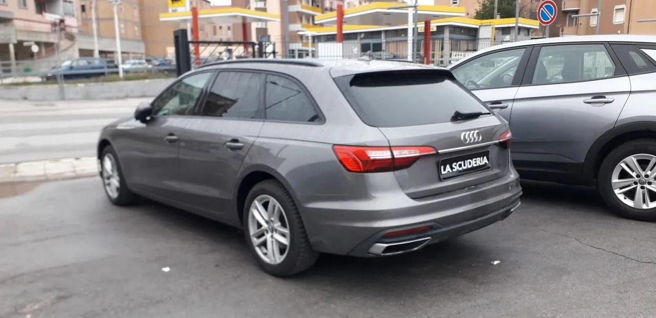 Audi A4 Avant 2020 photo 2
