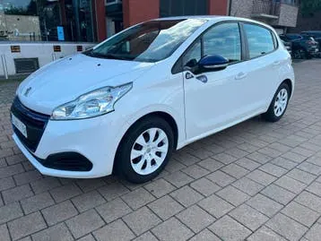 Peugeot 208 2016 photo 2