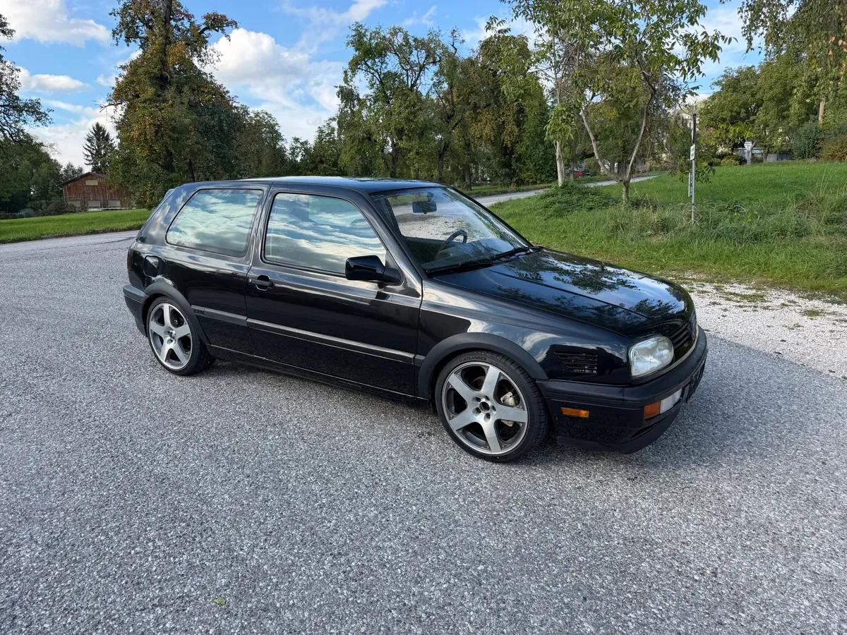 Volkswagen Golf 1994 photo 3
