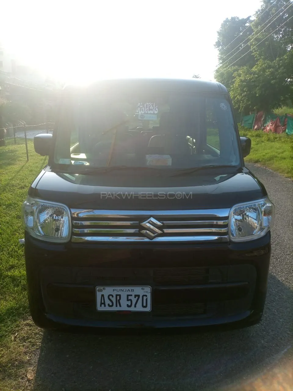 Suzuki Spacia