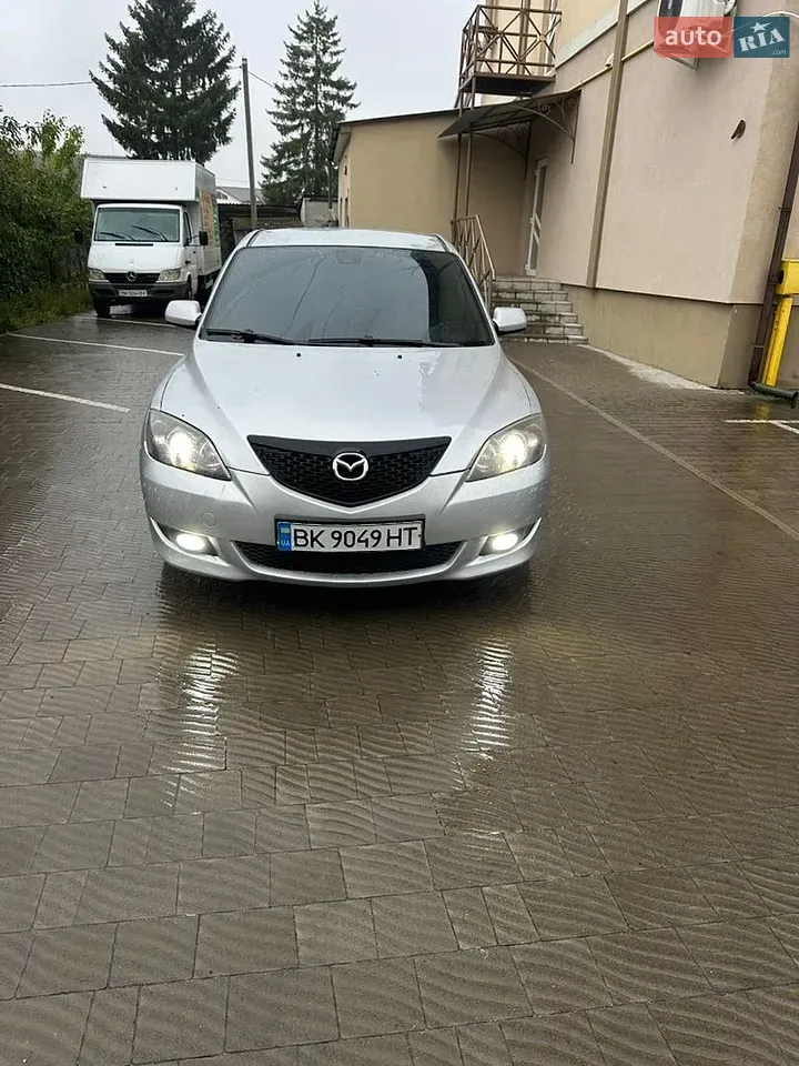 Mazda 3 2006 photo 2