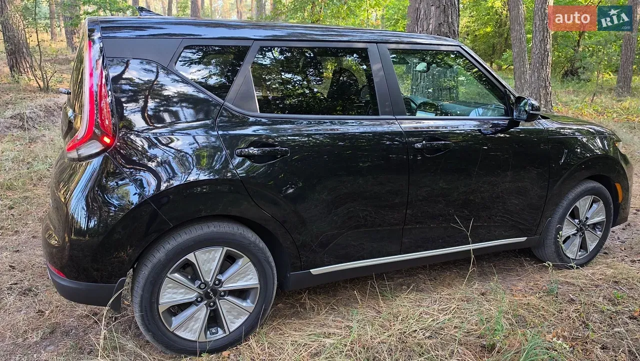 Kia Soul 2023 photo 5