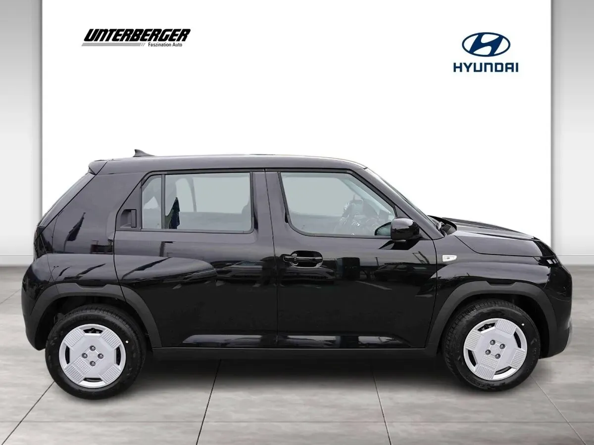 Hyundai Inster photo 3