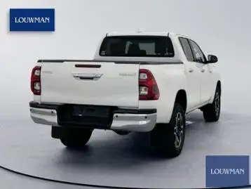 Toyota Hilux 2023 photo 3