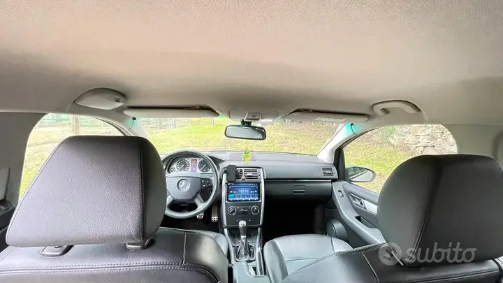 Mercedes-Benz B-Class 2010 photo 4