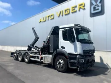 Mercedes-Benz Arocs