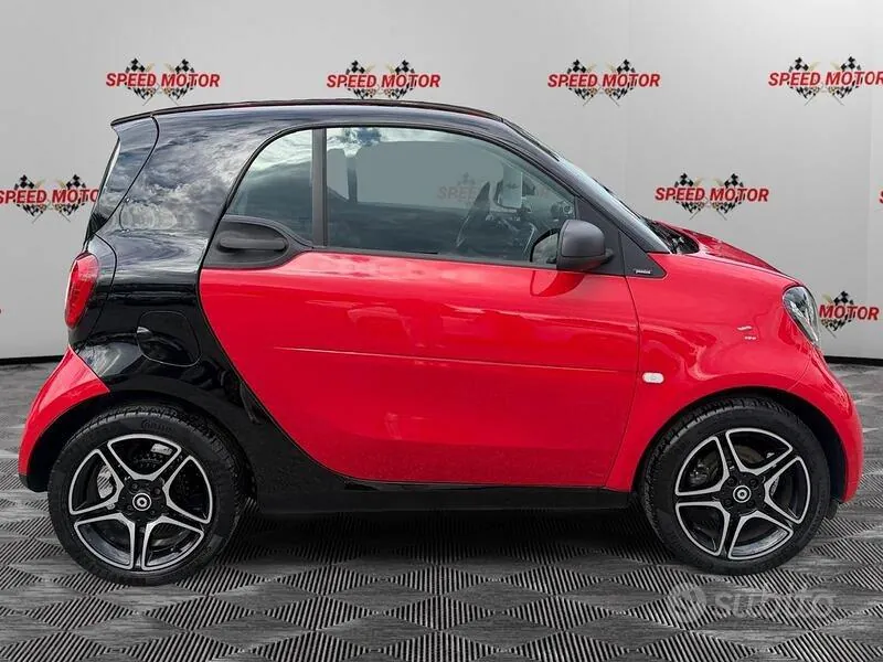 Smart Fortwo 2018 photo 3