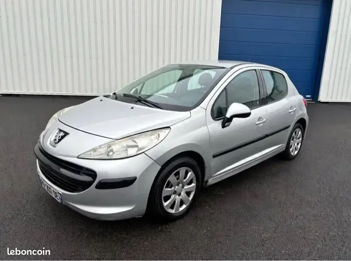 Peugeot 207