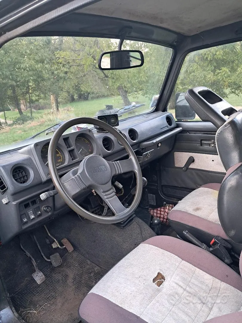 Suzuki Sj410 1991 photo 4