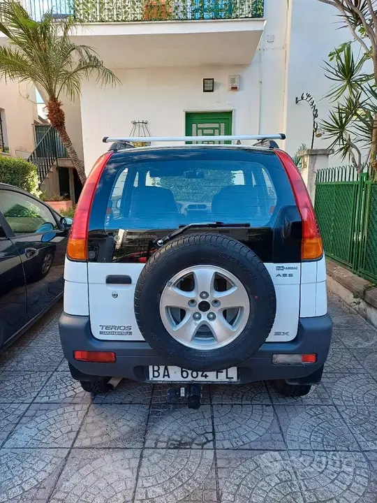Daihatsu Terios 1998 photo 2