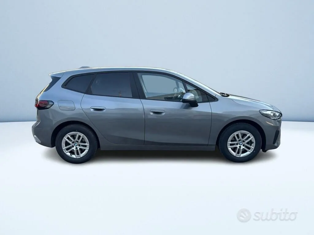 BMW 2 Series Active Tourer 2023 photo 4