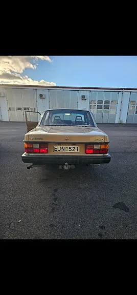 Volvo 240 1984 photo 5