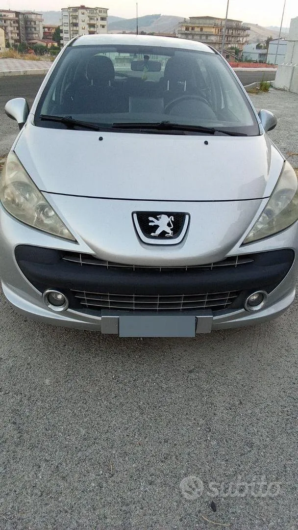 Peugeot 207 2009 photo 5