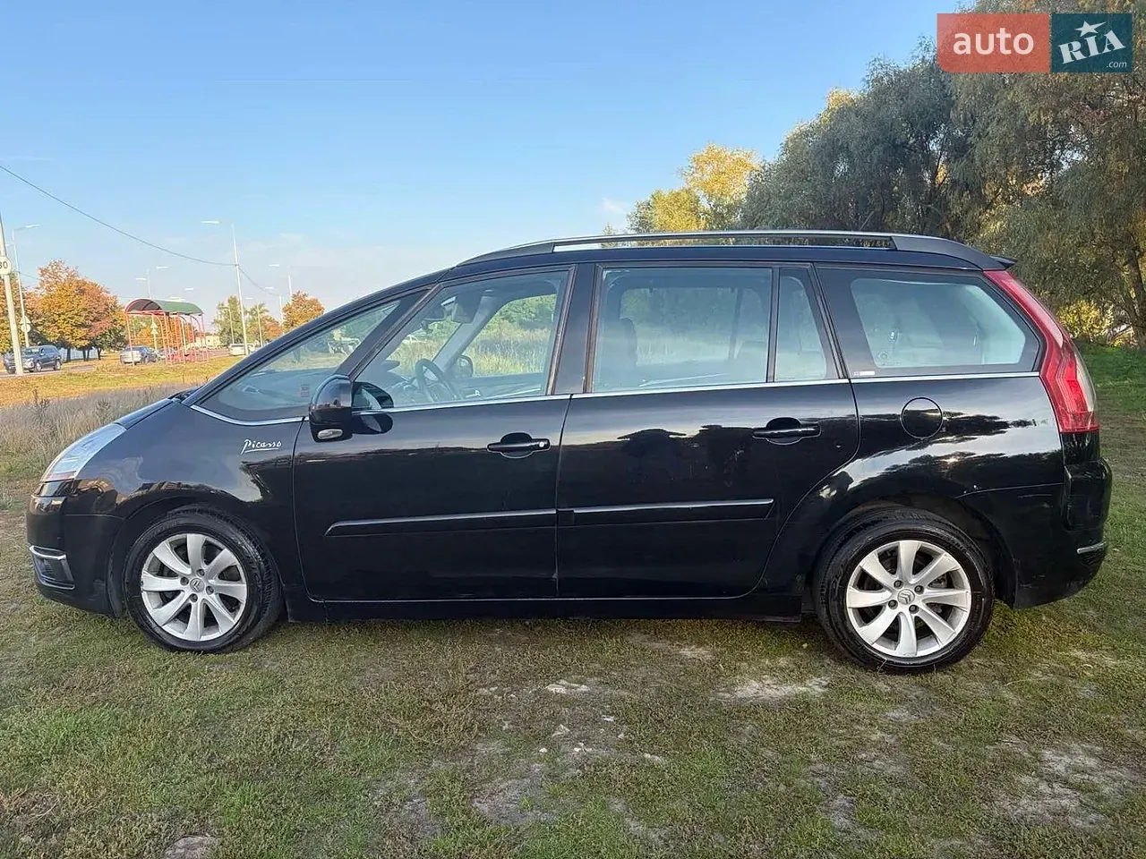 Citroen Grand C4 Picasso 2010 photo 5