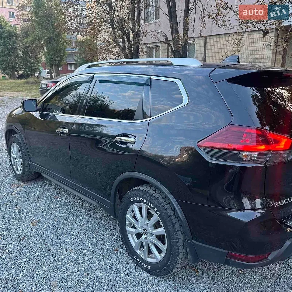 Nissan Rogue 2018 photo 4