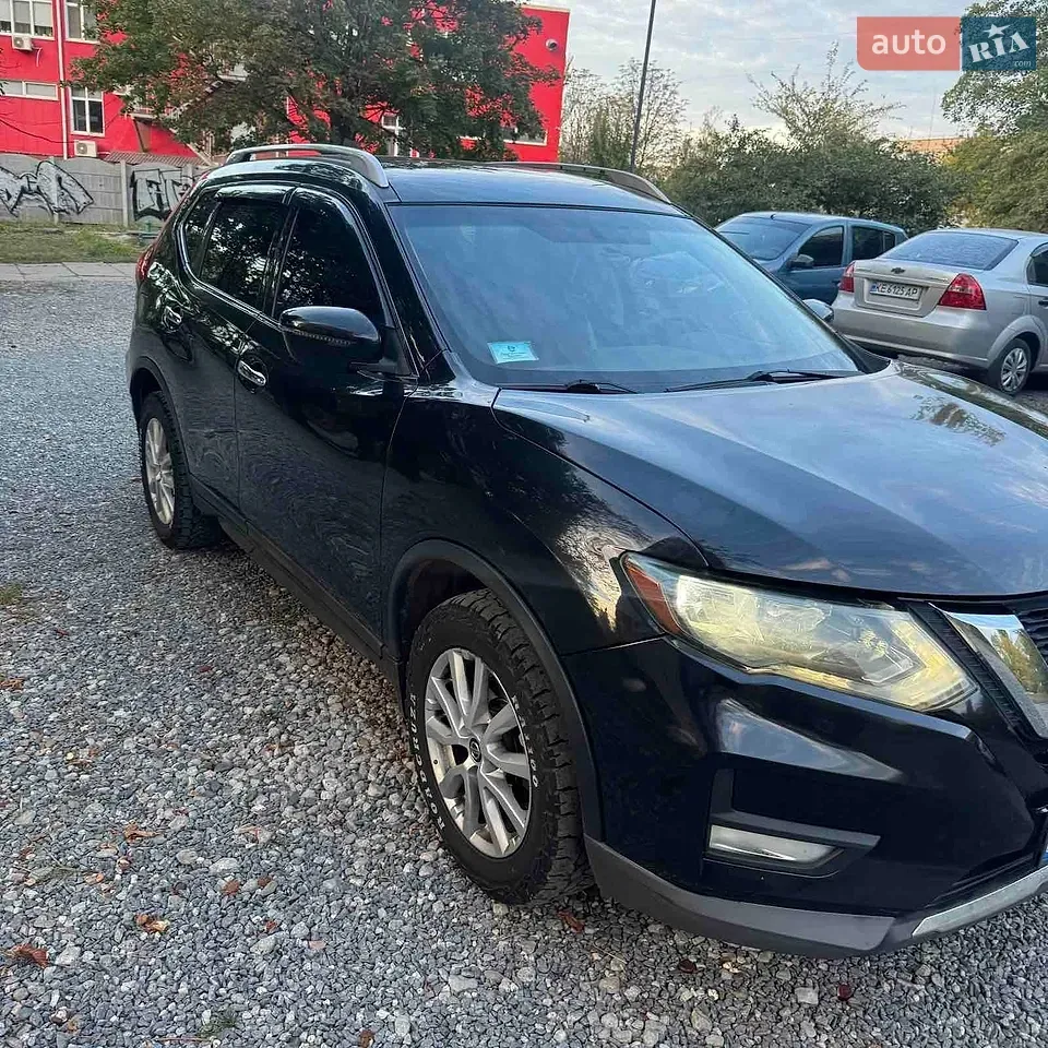 Nissan Rogue 2018 photo 2