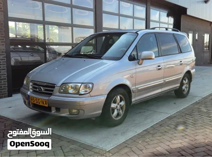Hyundai Trajet 2007 photo 2