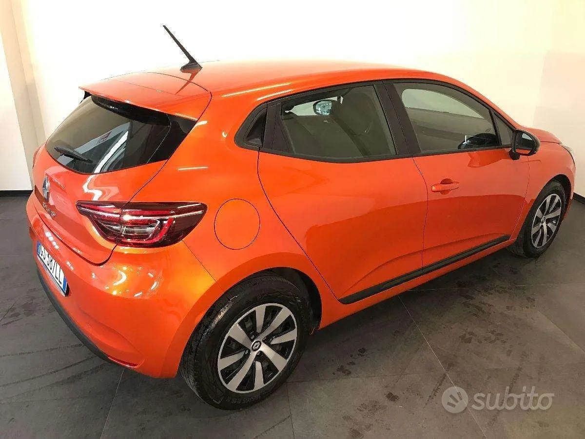 Renault Clio 2023 photo 4
