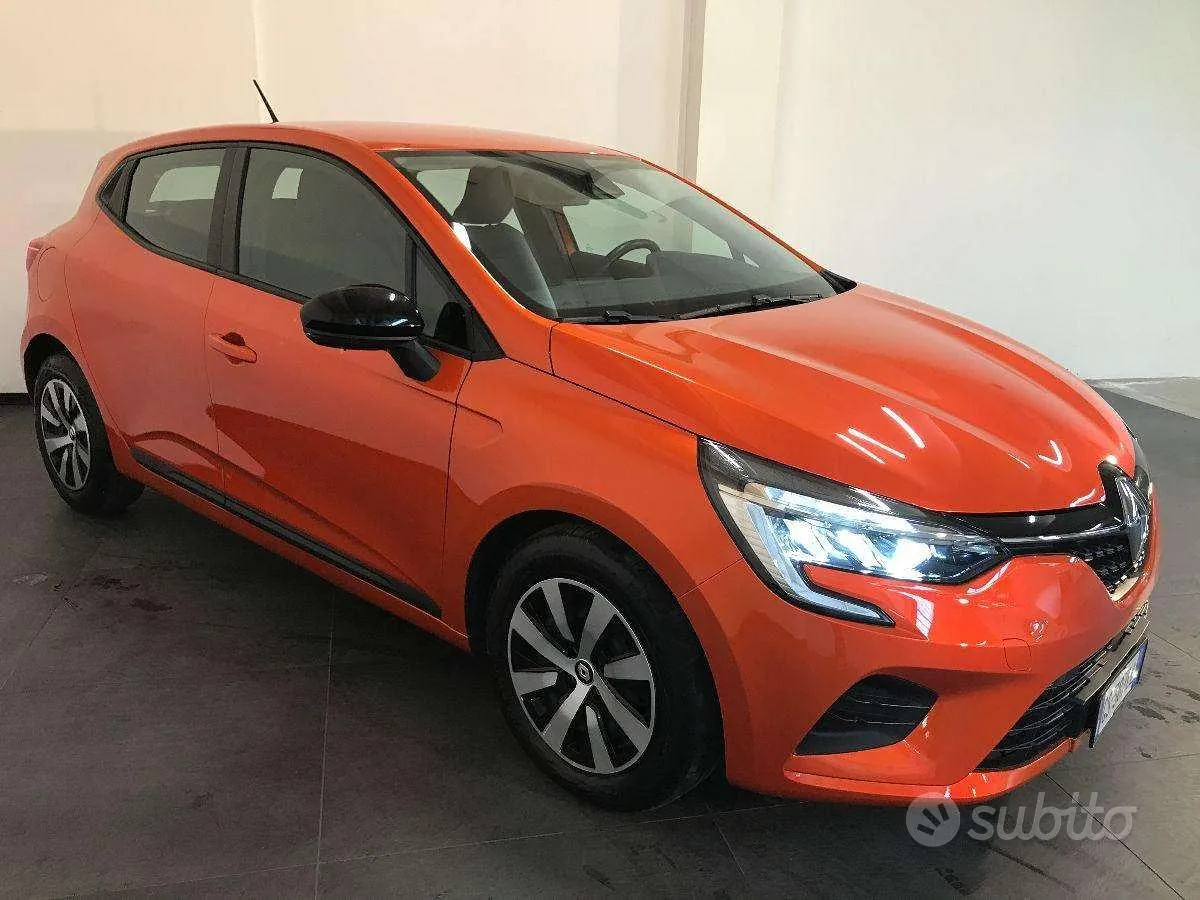 Renault Clio 2023 photo 3