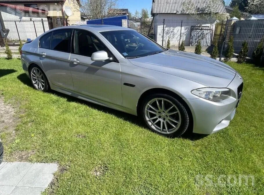 BMW 525 2010 photo 3