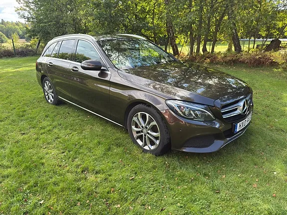 Mercedes-Benz C220 2016 photo 3