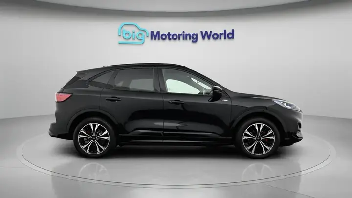 Ford Kuga 2023 photo 5