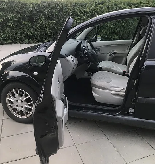 Citroen C3 2003 photo 3