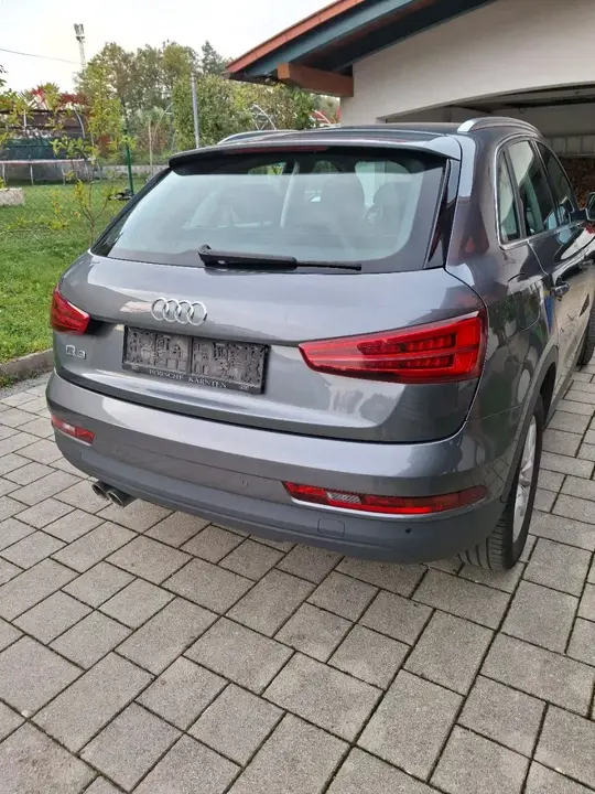 Audi Q3 2016 photo 2