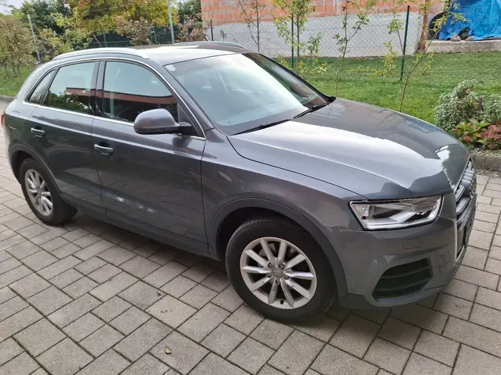Audi Q3 2016 photo 3