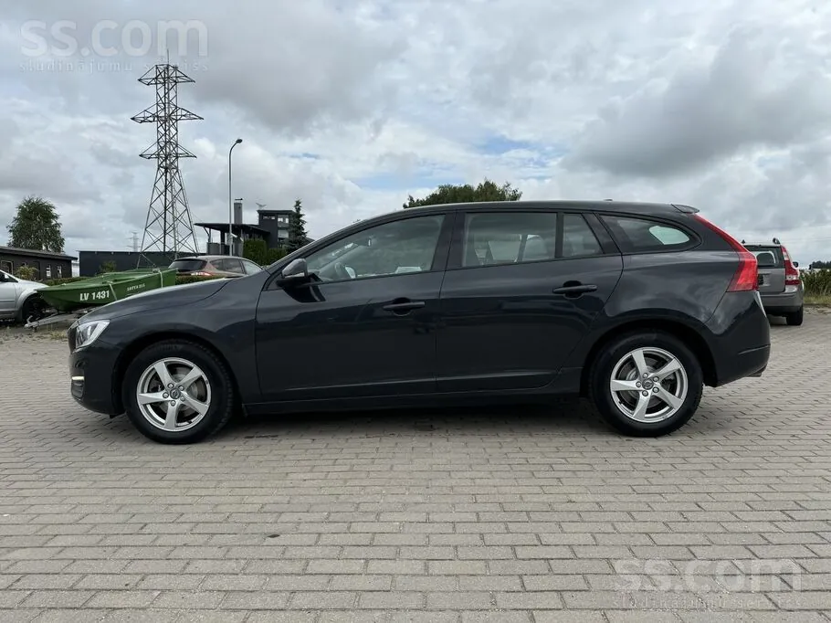 Volvo V60 2015 photo 3