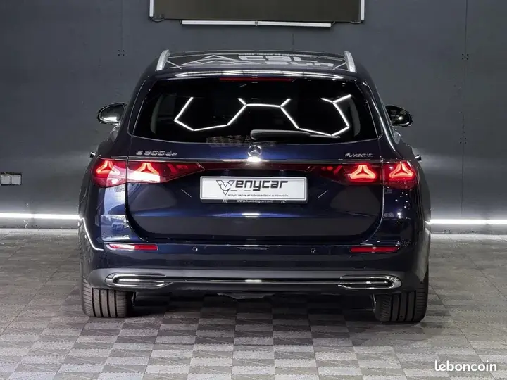 Mercedes-Benz E-Class 2024 photo 5