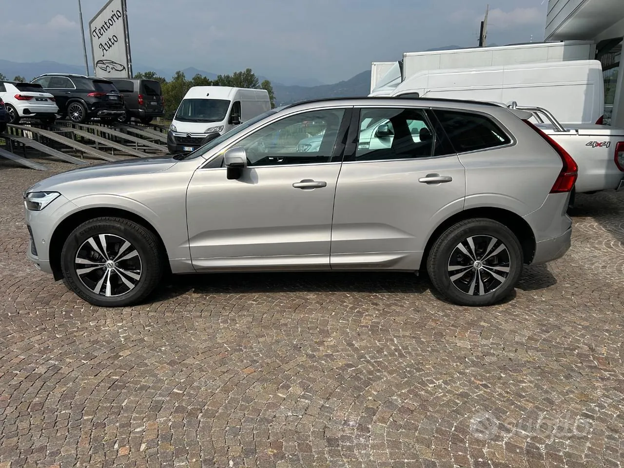 Volvo Xc60 2022 photo 3