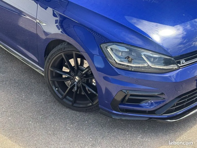 Volkswagen Golf 2018 photo 2