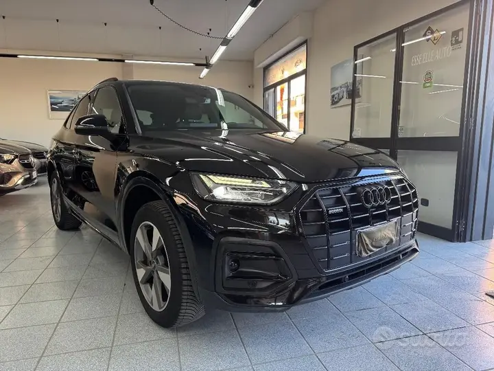 Audi Q5 2022 photo 3
