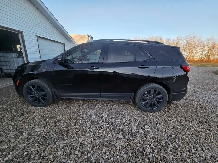 Chevrolet Equinox 2024 photo 2