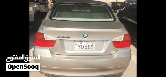 BMW 320I 2009 photo 2
