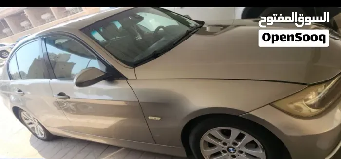 BMW 320I 2009 photo 4