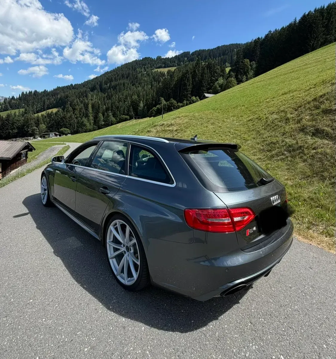 Audi A4 2013 photo 3
