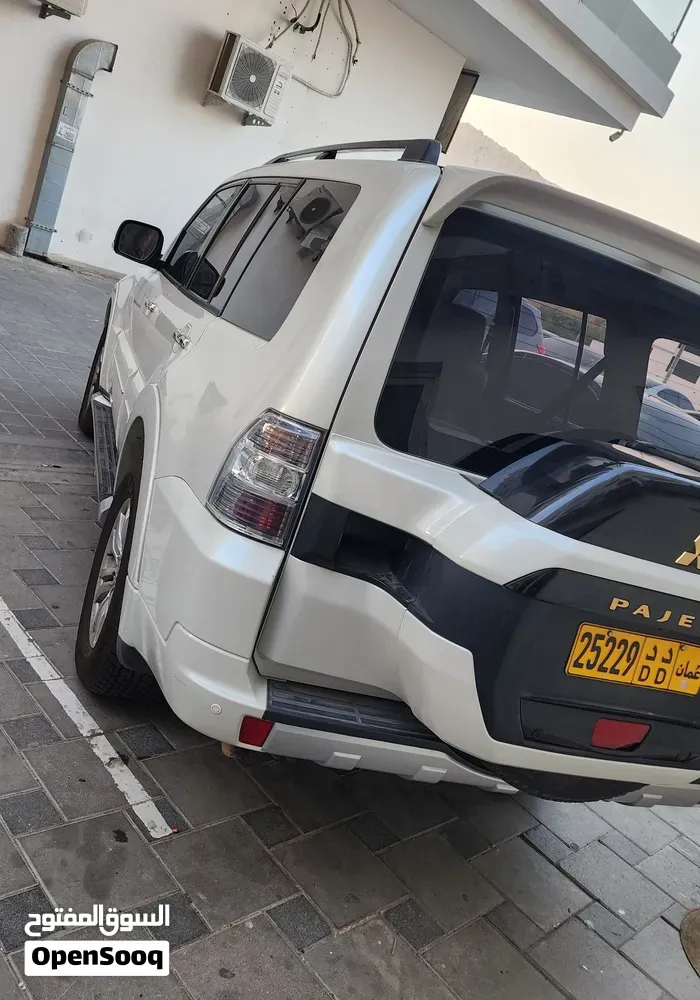 Mitsubishi Pajero 2019 photo 4