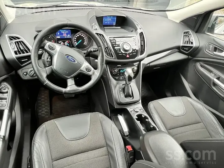Ford Kuga 2015 photo 5