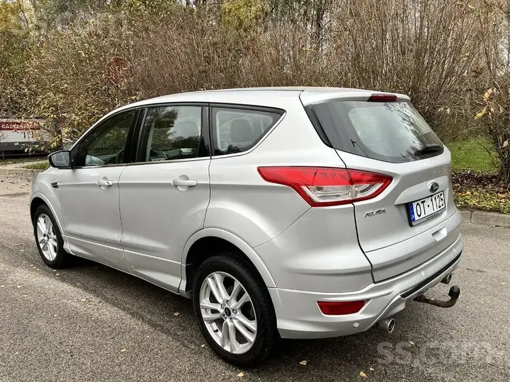 Ford Kuga 2015 photo 2