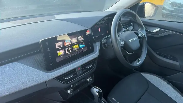 Skoda Scala 2025 photo 2