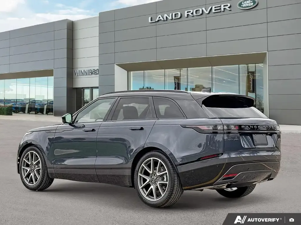 Land Rover Range Rover Velar 2026 photo 5