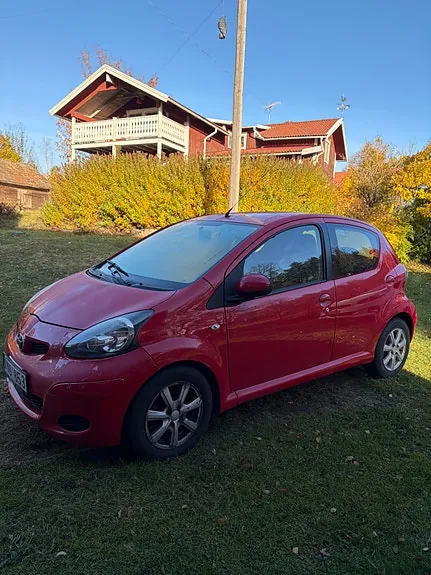 Toyota Aygo 2010 photo 2